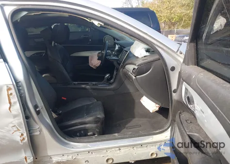 2014 Cadillac Ats Luxury z USA, uszkodzony, nr VIN 1G6AH5SX1E0105774